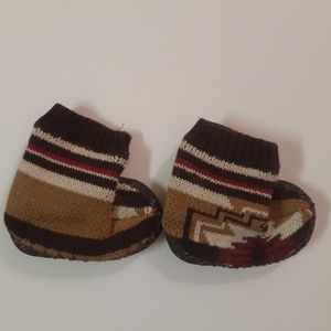 Baby booty made by baby gap size 4 15cm by 5